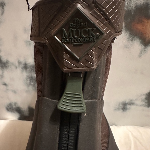 New Muck Boot - Picture 3 of 4